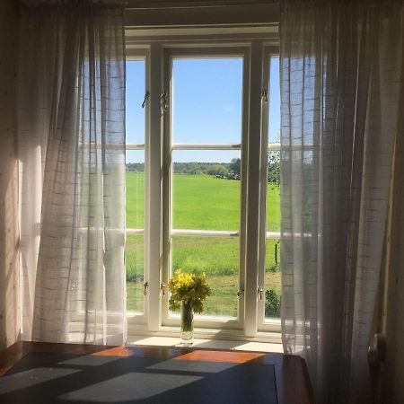 Martebo Bed & Breakfast Tingstade Екстер'єр фото
